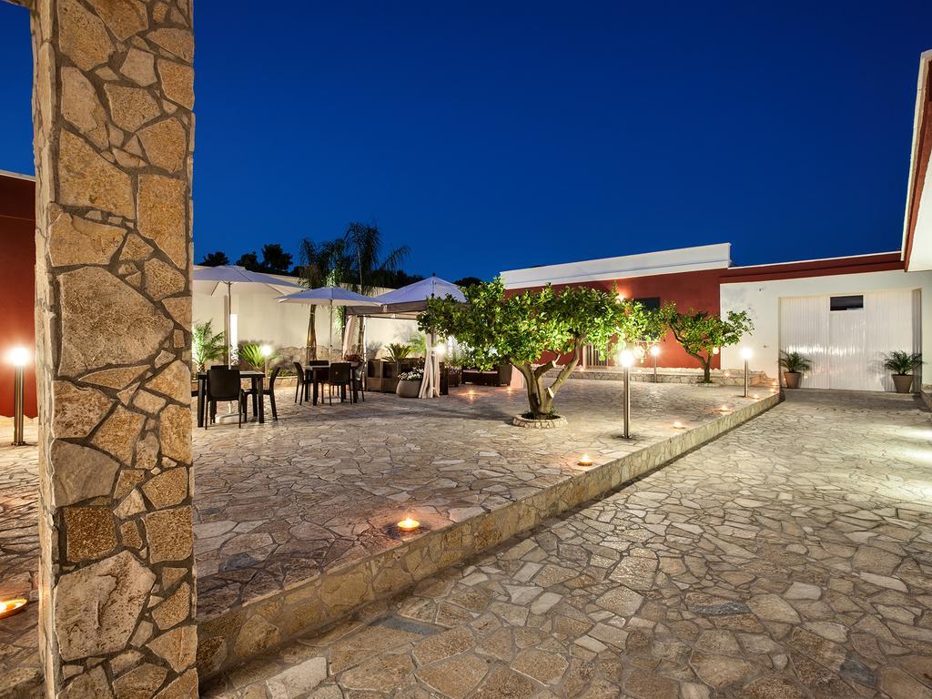 Bhagya Hotel Gallipoli Exterior foto